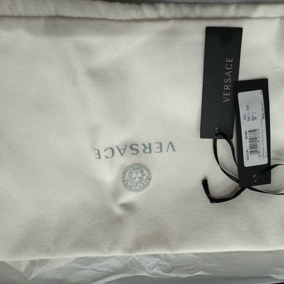 NIB Versace Medusa head hi top - Picture 6 of 7